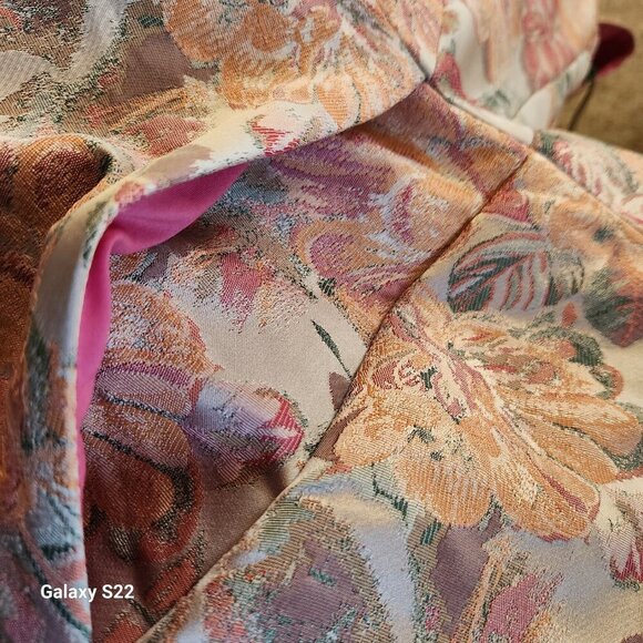 Vince Camuto Floral Cap Sleeve Pleated Dress. NWT. Size: various - Picture 12 of 15